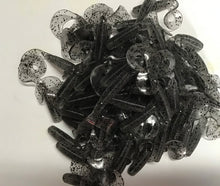 Load image into Gallery viewer, 4” Curly Tail Grub, Finesse Grub, Smoke Salt & Pepper (25)