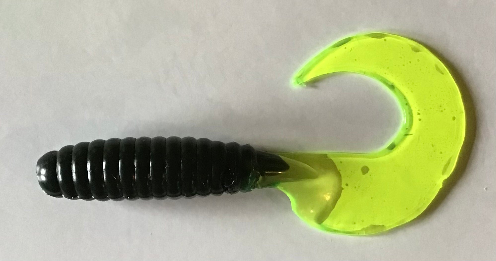 5 Fat Grub Curltail Grub Bass Lure, Dark Green Clear Chartreuse